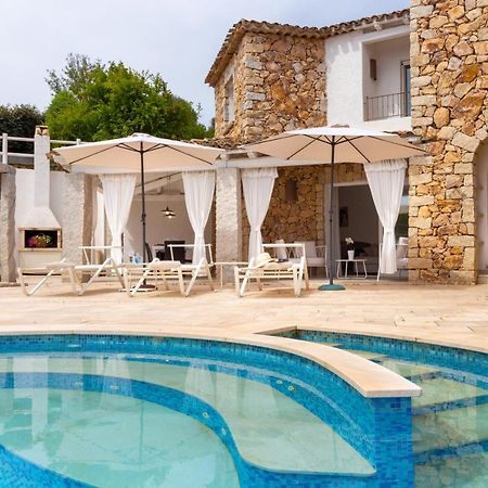 Villa Ginestra Con Piscina E Giardino Privato A 500 Mt Dal Mare カスティアーダス エクステリア 写真