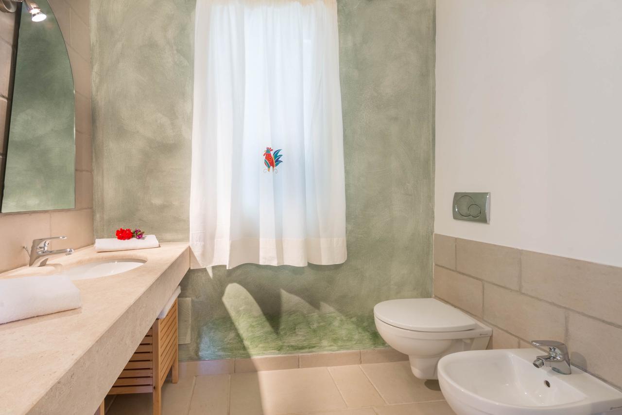 Villa Ginestra Con Piscina E Giardino Privato A 500 Mt Dal Mare カスティアーダス エクステリア 写真